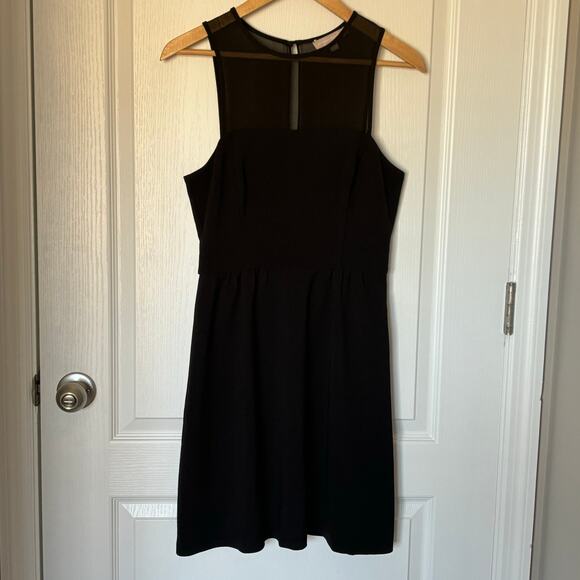 Banana Republic Wms Sleeveless Little Black Mini Dress Size 4 Lined - Picture 9 of 9